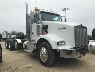 2014 KENWORTH T800 DAYCAB 390572