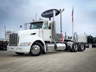 2009 PETERBILT 386 DAYCAB 778001