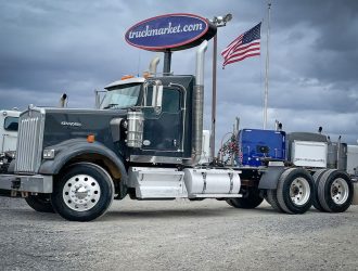 2016 KENWORTH W900 DAYCAB 120523