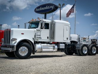2015 PETERBILT 389 SLEEPER 288088