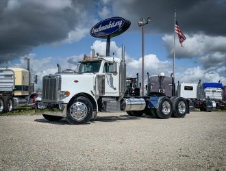 2004 PETERBILT 379 DAYCAB 808733