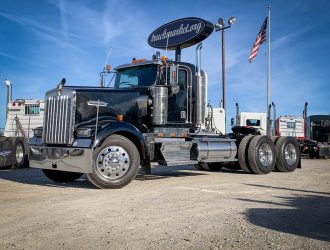 2000 KENWORTH W900L PRE ELOG DAYCAB 852051