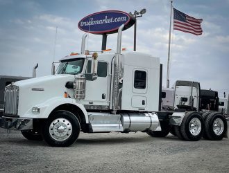 2012 KENWORTH T800 SLEEPER 323855