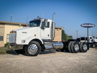 2007 KENWORTH T800 DAYCAB 213959