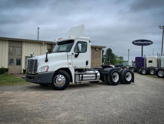 2012 FREIGHTLINER CASCADIA DAYCAB BK1781