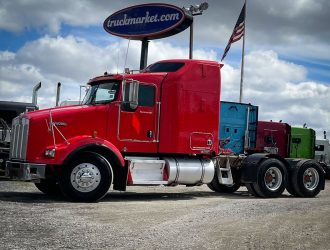 2007 KENWORTH T800 SLEEPER 214067