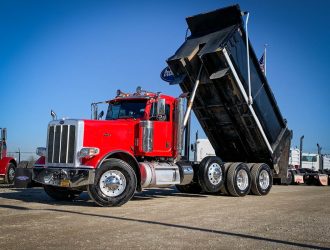 2017 PETERBILT 389 TRI AXLE DUMP TRUCK 441939