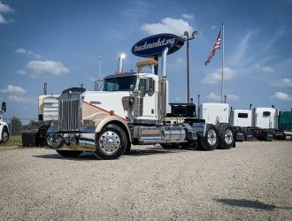 2008 KENWORTH W900L DAYCAB 204264
