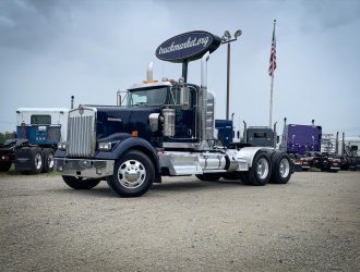 2014 KENWORTH W900L DAYCAB 4166574