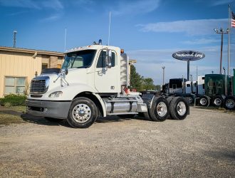 2005 FREIGHTLINER COLUMBIA DAYCAB LU61768