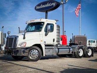 2012 FREIGHTLINER CASCADIA DAYCAB BK5640
