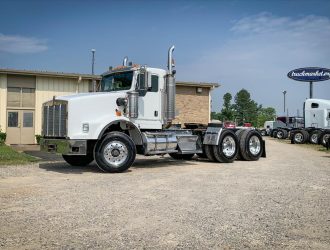 2003 KENWORTH T800W DAYCAB 897797
