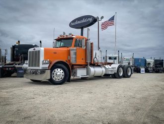 2001 PETERBILT 379 DAYCAB 571288