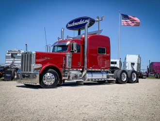 2008 PETERBILT 389 SLEEPER 697926