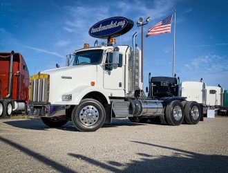 2013 KENWORTH T800 DAYCAB 339498