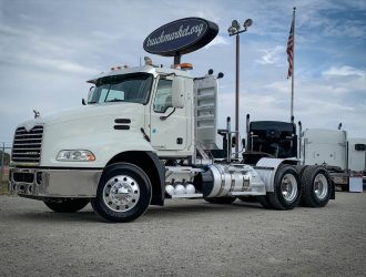 2013 MACK CXU613 DAYCAB 031798