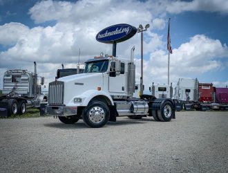 2007 KENWORTH T800 DAYCAB 167634
