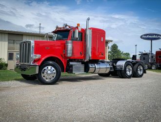 2013 PETERBILT 388 SLEEPER 212828