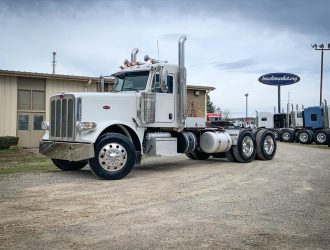 2015 PETERBILT 388 DAYCAB 257498