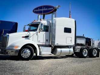 2011 PETERBILT 386 SLEEPER 114501