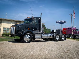 2012 KENWORTH T800 DAYCAB 327324