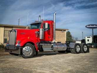 2018 KENWORTH W900L DAYCAB 216895