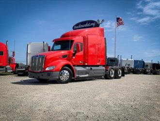 2015 PETERBILT 579 SLEEPER 277196