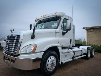 2012 FREIGHTLINER CASCADIA DAYCAB BM6537