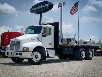 2003 KENWORTH T300 FLATBED TRUCK 393439