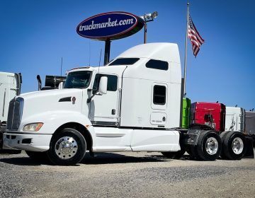 2009 KENWORTH T660 SLEEPER 255105