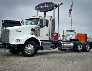 2012 Kenworth T800 Daycab 306587