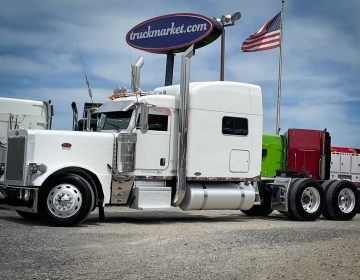 2005 Peterbilt 379exhd Sleeper 841638