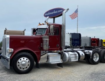 2020 Peterbilt 389 Daycab 647533