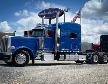 2020 Peterbilt 389 Sleeper 732083