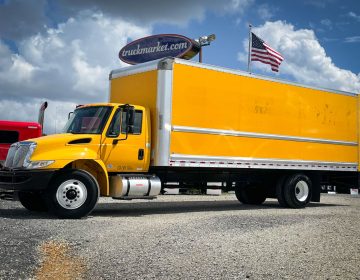 2018 International 4300 Box Truck 463613