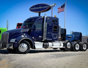 2020 Kenworth T880 Tri Axle Sleeper 422558