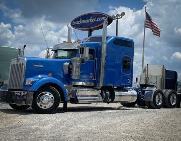 2019 Kenworth W900l Sleeper 238949