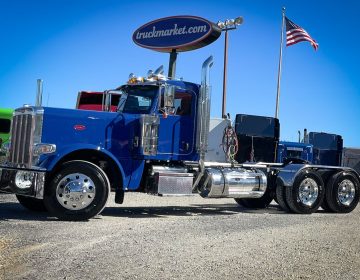 2023 Peterbilt 389 Daycab 887389