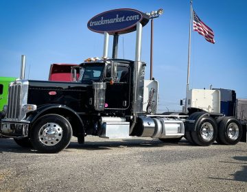 2021 Peterbilt 389 Daycab 764395
