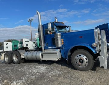 2020 Peterbilt 389 Daycab 630502