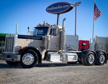 2000 Peterbilt 379exhd Daycab 509687
