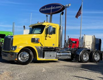 2018 Freightliner Coronado Daycab Glider Kit Jt4945