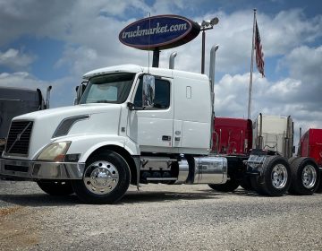 2013 Volvo Vnl Sleeper 143240