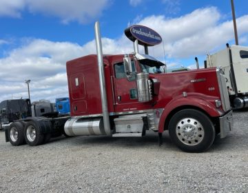 2020 Kenworth W900l Glider Kit 379279