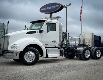 2015 Kenworth T880 Daycab 432761