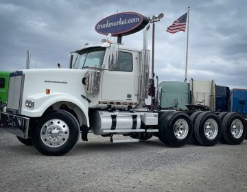 2015 Western Star 4900 Tri Axle Glider Kit Gs6572