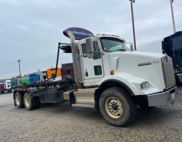 2010 Kenworth T800 Roll Off Truck 261679