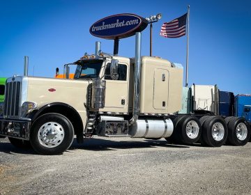 2017 Peterbilt 389 Tri Axle Glider Kit 482096