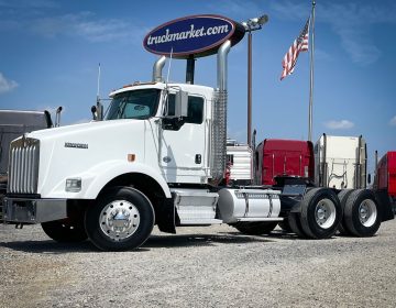 2010 Kenworth T800 Daycab 261160