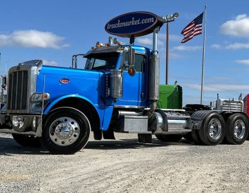 2015 Peterbilt 389 Daycab Glider Kit 300270